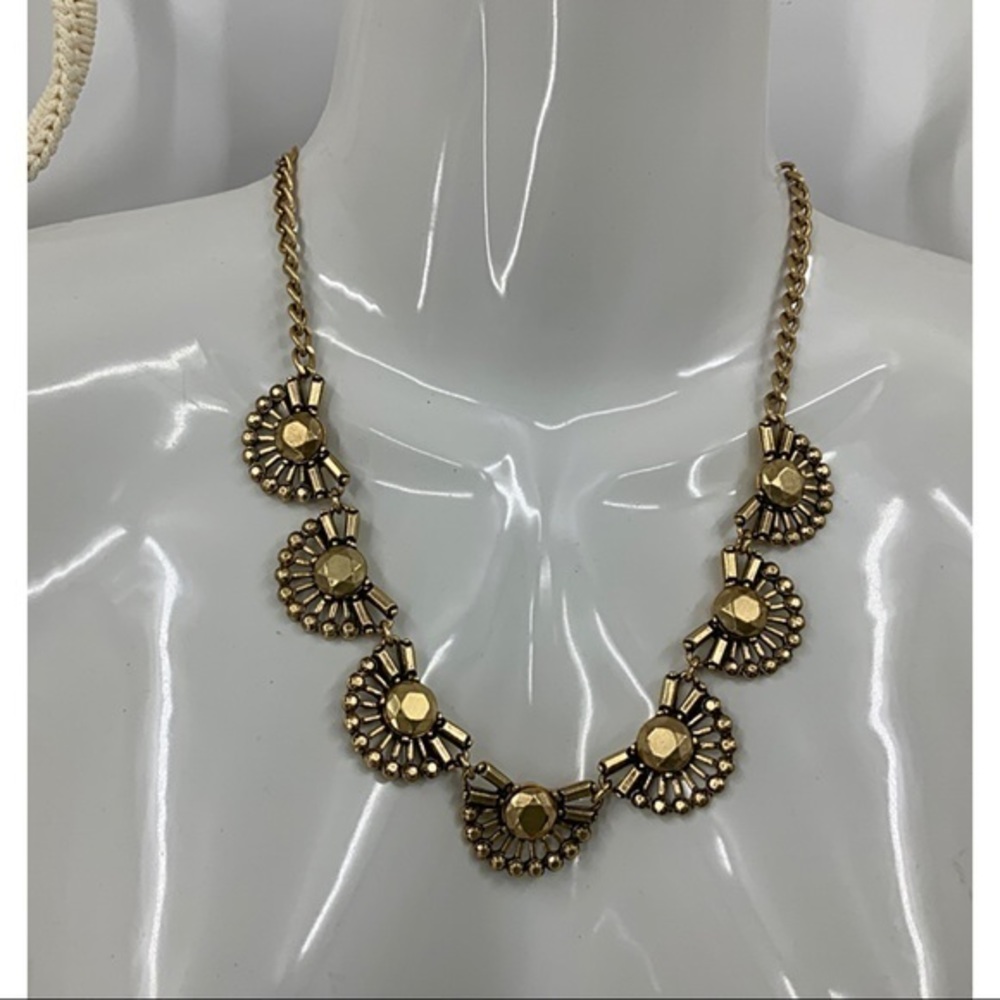 J.crew gold tone scalloped statement necklace